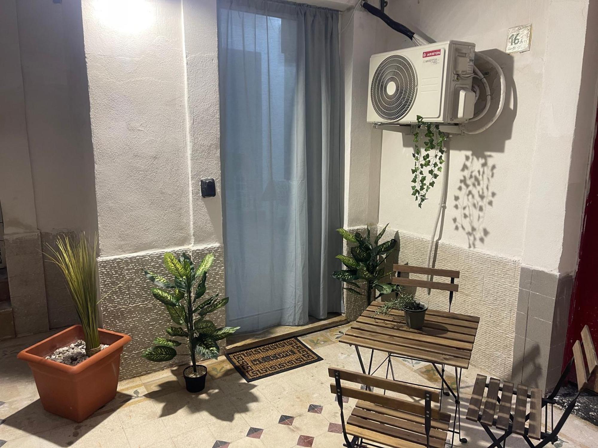 Apartament Cortile Corsica 13 Katania Zewnętrze zdjęcie